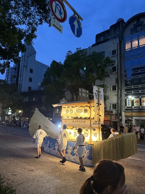 夜の精霊流し